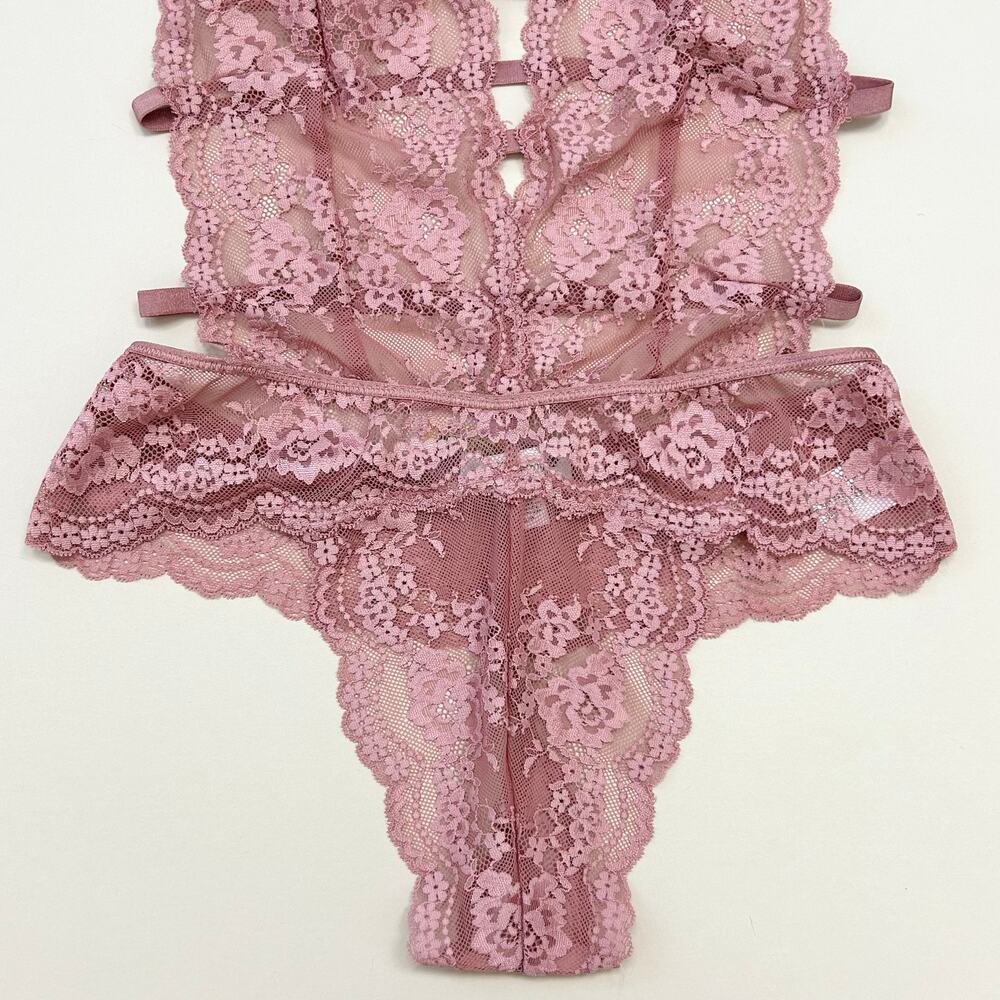In Bloom By Jonquil SMALL Blush Pink Lace Sheer Sexy Bodysuit Teddy Lingerie NWT - Picture 4 of 7